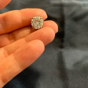 Silpada crown jewel earring SINGLE p2381